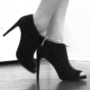 Suede and leather black 4” ankle peep toe boot